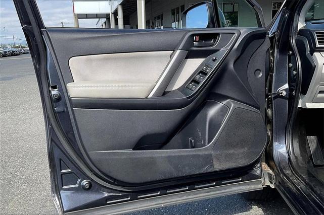 Photo of 2016 Dark Gray Metallic Subaru Forester