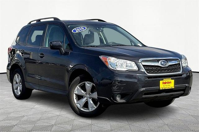 Photo of 2016 Dark Gray Metallic Subaru Forester