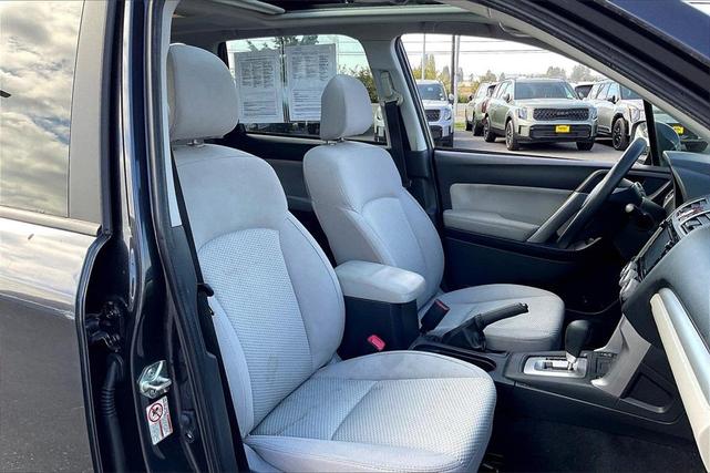 Photo of 2016 Dark Gray Metallic Subaru Forester