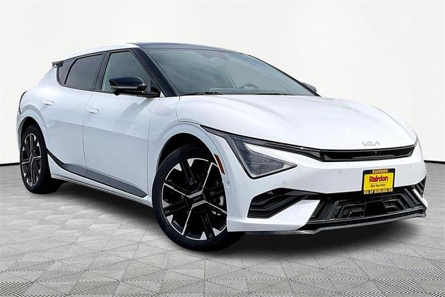 Photo of 2025 Glacier White Pearl Kia EV6