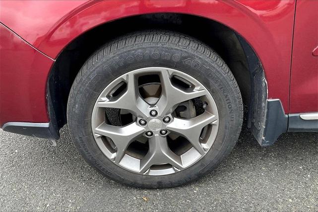 Photo of 2015 Venetian Red Pearl Subaru Forester