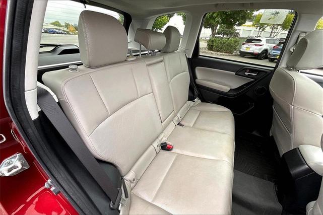 Photo of 2015 Venetian Red Pearl Subaru Forester