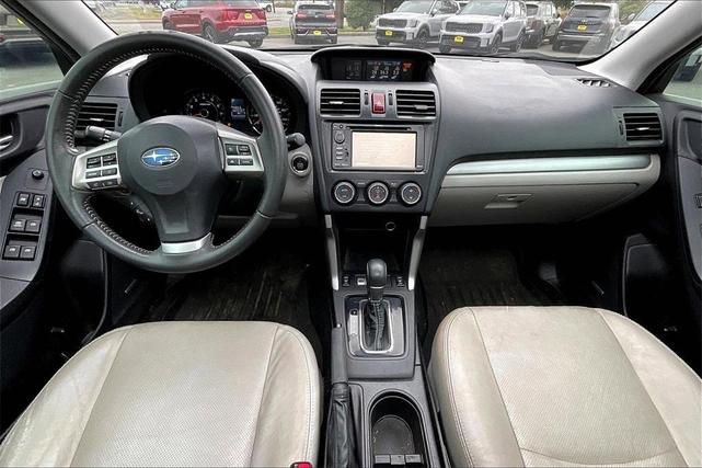 Photo of 2015 Venetian Red Pearl Subaru Forester