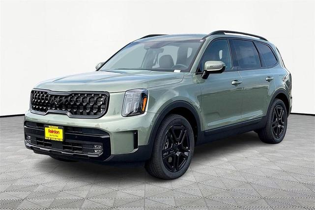 Photo of 2025 Jungle Green Kia Telluride