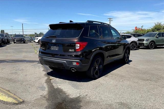 Photo of 2019 Black Copper Pearl Honda Passport