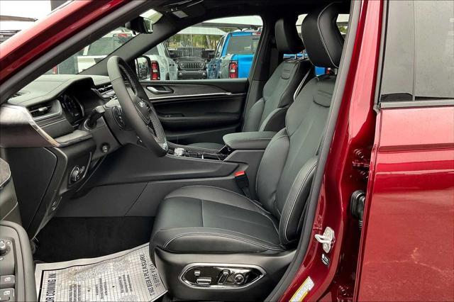 Photo of 2025 Velvet Red Pearlcoat Jeep Grand Cherokee L