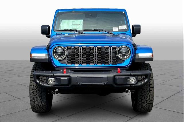 Photo of 2025 Blue Jeep Gladiator