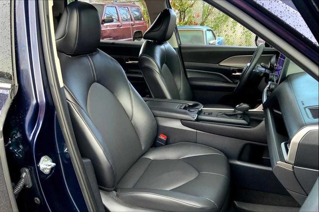 Photo of 2024 Blueprint Toyota Grand Highlander