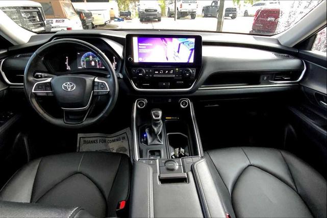 Photo of 2024 Blueprint Toyota Grand Highlander