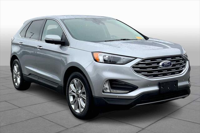 Photo of 2024 Iconic Silver Metallic Ford Edge