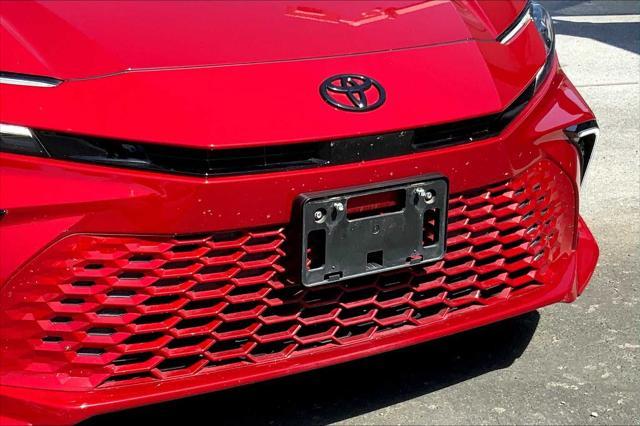 Photo of 2025 Supersonic Red/Midnight Black Metallic Toyota Camry
