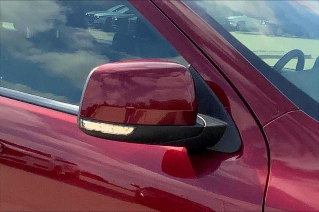 Photo of 2022 Octane Red Pearlcoat Dodge Durango