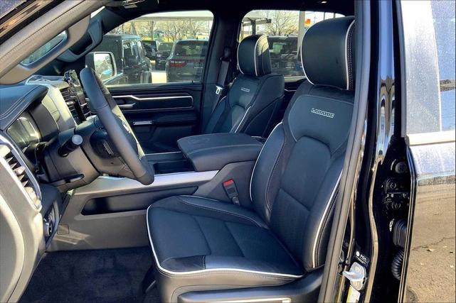 Photo of 2025 Diamond Black Crystal Pearlcoat RAM 1500