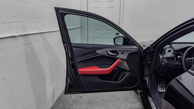 Photo of 2023 Majestic Black Pearl Acura TLX
