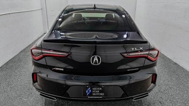 Photo of 2023 Majestic Black Pearl Acura TLX
