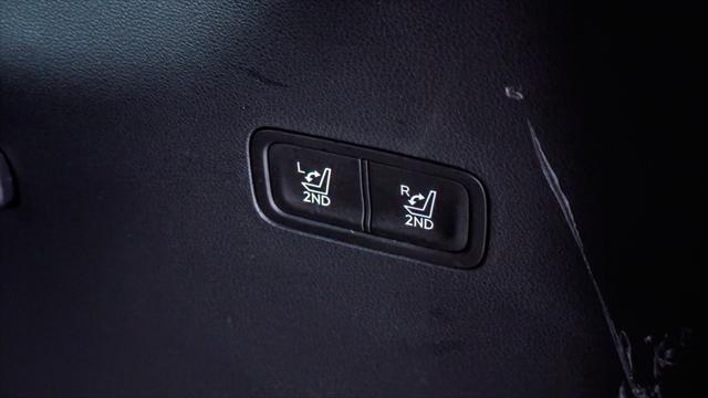 Photo of 2025 Phantom Black Hyundai SANTA FE