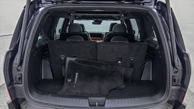 Photo of 2025 Phantom Black Hyundai SANTA FE