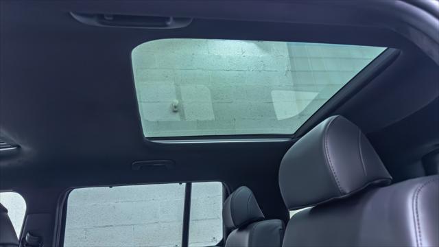 Photo of 2025 Phantom Black Hyundai SANTA FE