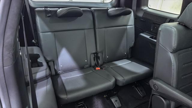 Photo of 2025 Phantom Black Hyundai SANTA FE