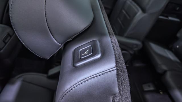 Photo of 2025 Phantom Black Hyundai SANTA FE