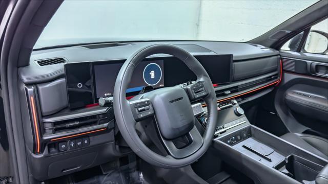 Photo of 2025 Phantom Black Hyundai SANTA FE