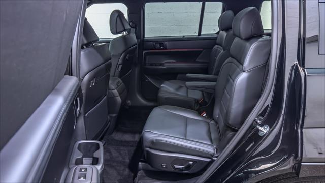 Photo of 2025 Phantom Black Hyundai SANTA FE