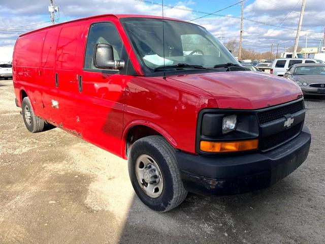 Photo of 2009 Red Chevrolet Express 2500