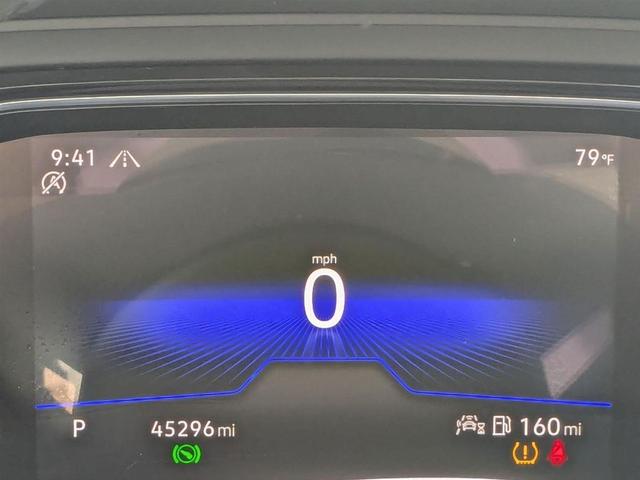 Photo of 2024 Pure White Volkswagen Jetta