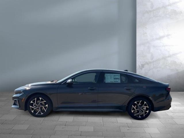 Photo of 2025 Gray Kia K5