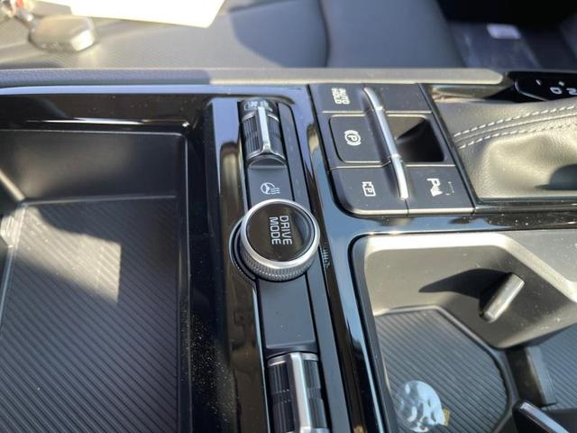 Photo of 2025 Gray Kia K5