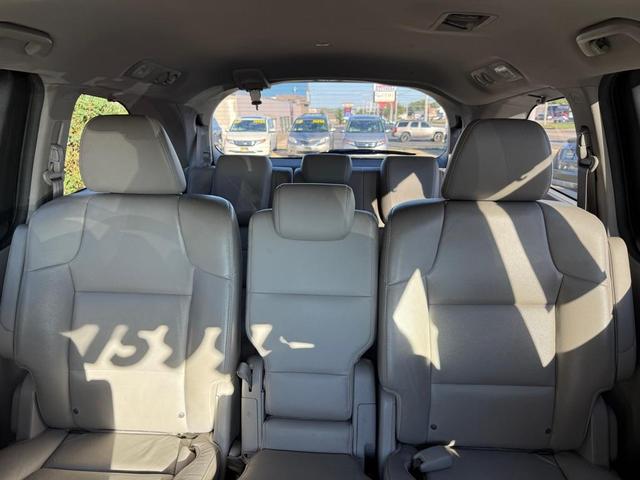 Photo of 2014 GREY Honda Odyssey