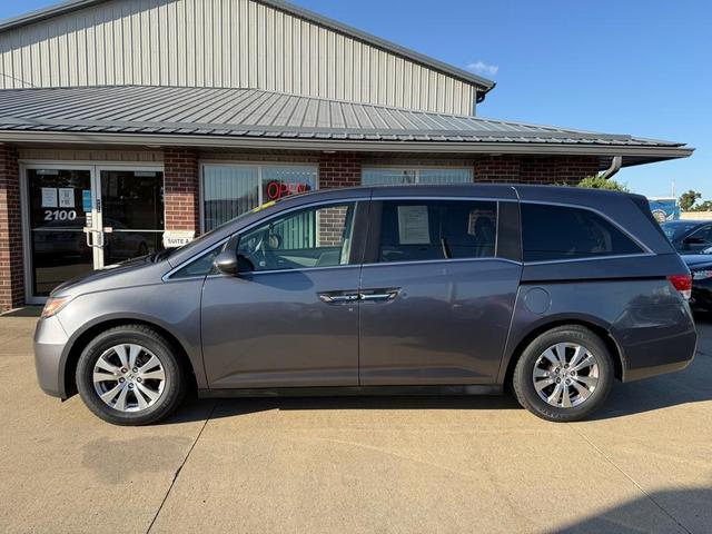 Photo of 2014 GREY Honda Odyssey