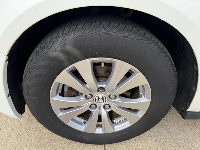 Photo of 2015 WHITE Honda Odyssey