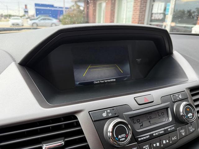 Photo of 2015 WHITE Honda Odyssey