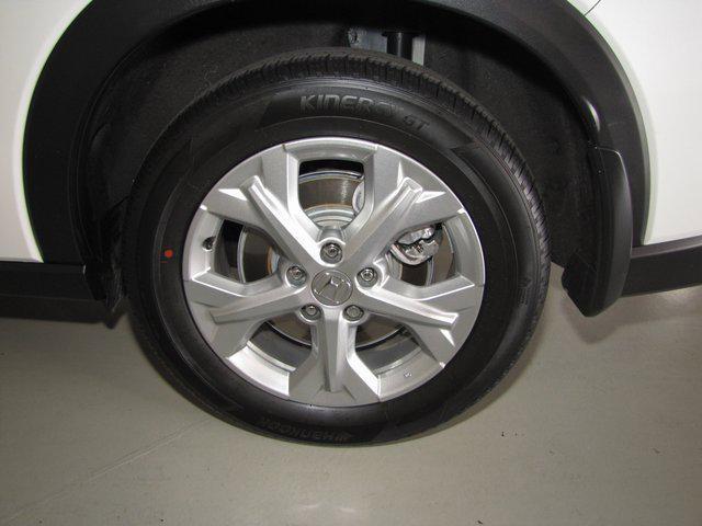 Photo of 2023 Platinum White Pearl Honda HR-V