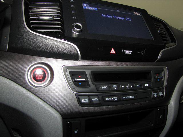 Photo of 2022 Blue Honda Ridgeline