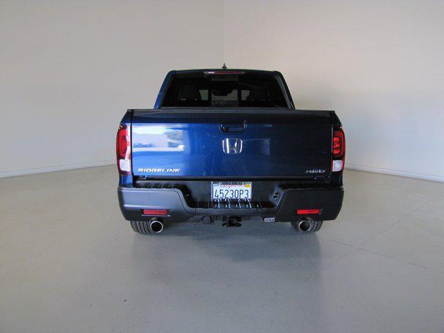 Photo of 2022 Blue Honda Ridgeline