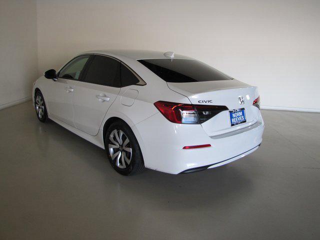 Photo of 2024 White Honda Civic