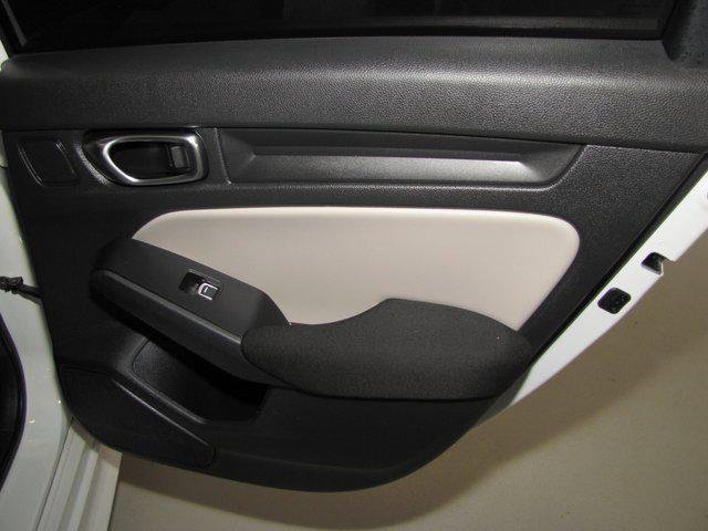 Photo of 2024 White Honda Civic