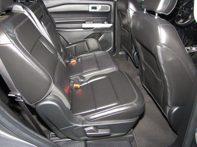 Photo of 2021 Gray Ford Explorer
