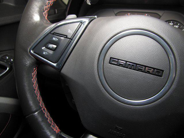 Photo of 2022 White Chevrolet Camaro