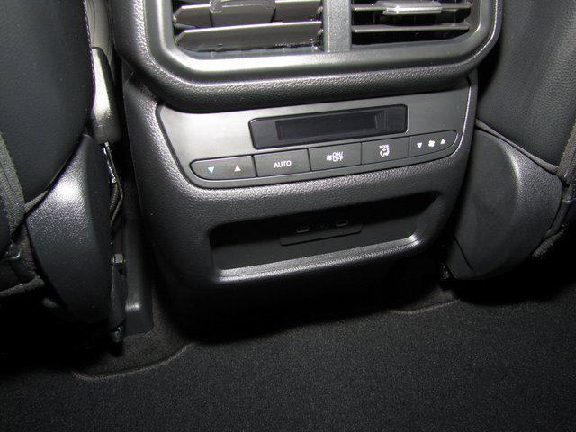 Photo of 2024 Blue Honda Pilot