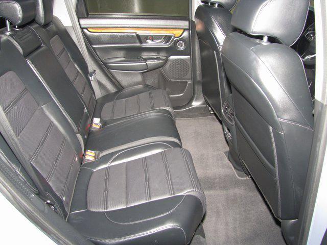 Photo of 2022 Gray Honda CR-V Hybrid