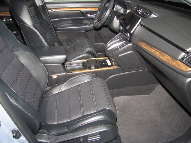 Photo of 2022 Gray Honda CR-V Hybrid