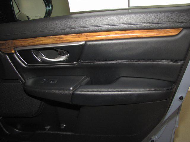 Photo of 2022 Gray Honda CR-V Hybrid