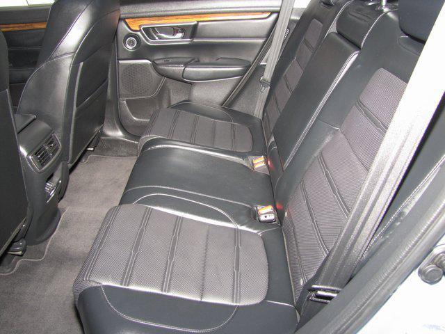 Photo of 2022 Gray Honda CR-V Hybrid