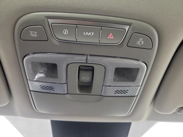 Photo of 2022 Gray Kia Telluride
