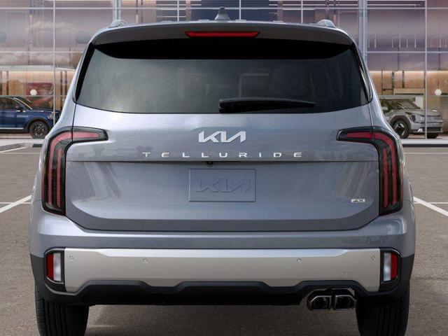 Photo of 2025 Everlasting Silver Kia Telluride