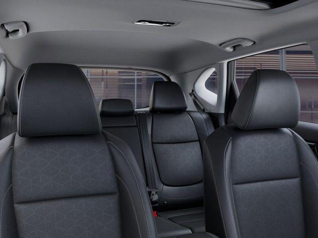 Photo of 2025 Steel Gray Kia Seltos