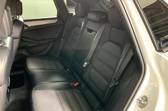Photo of 2023 White Porsche Macan